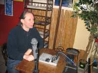 Joachim am Mischpult: viel Sound mit wenig Watt